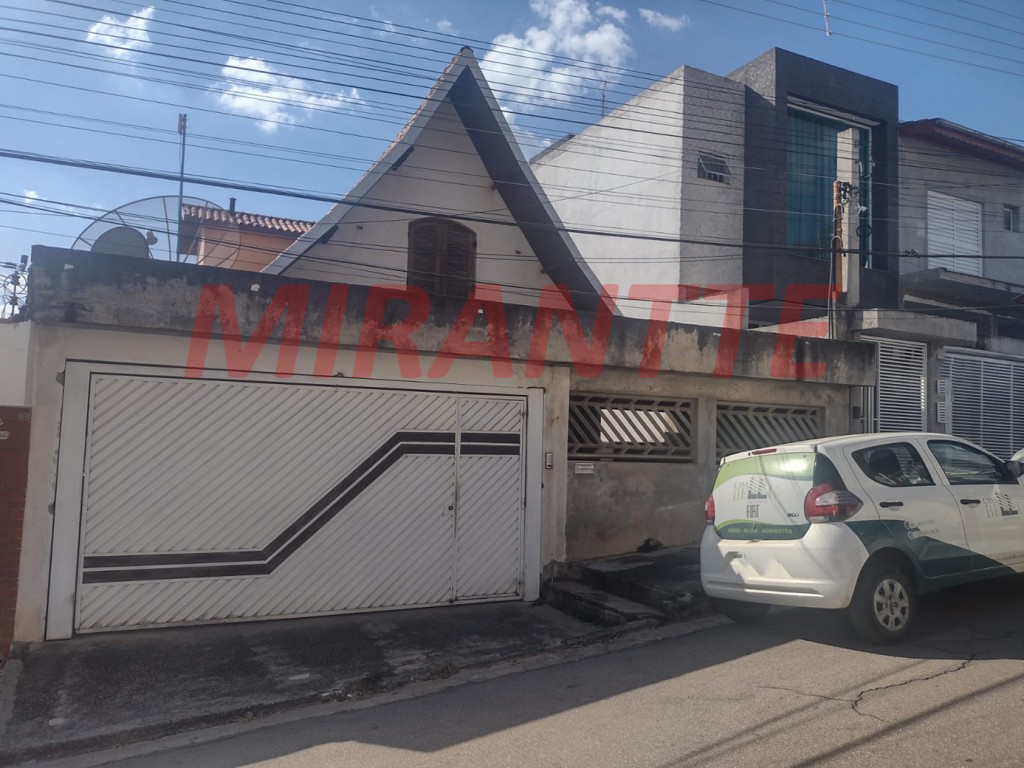 Sobrado de 221m² com 5 quartos em Jardim União