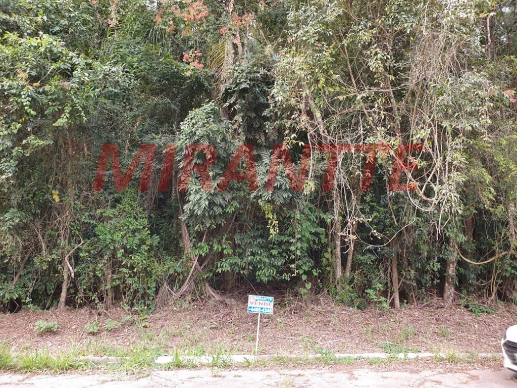 Terreno de 4000m² em Serra da Cantareira