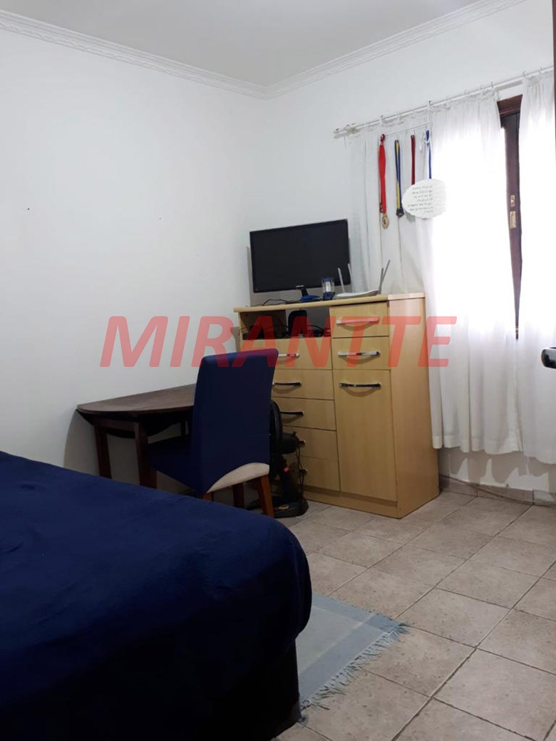 Sobrado de 181m² com 3 quartos em Chora Menino