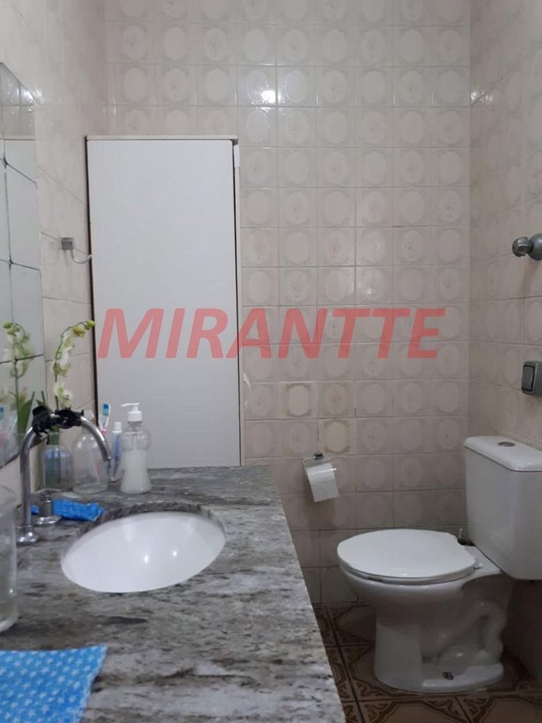 Sobrado de 181m² com 3 quartos em Chora Menino