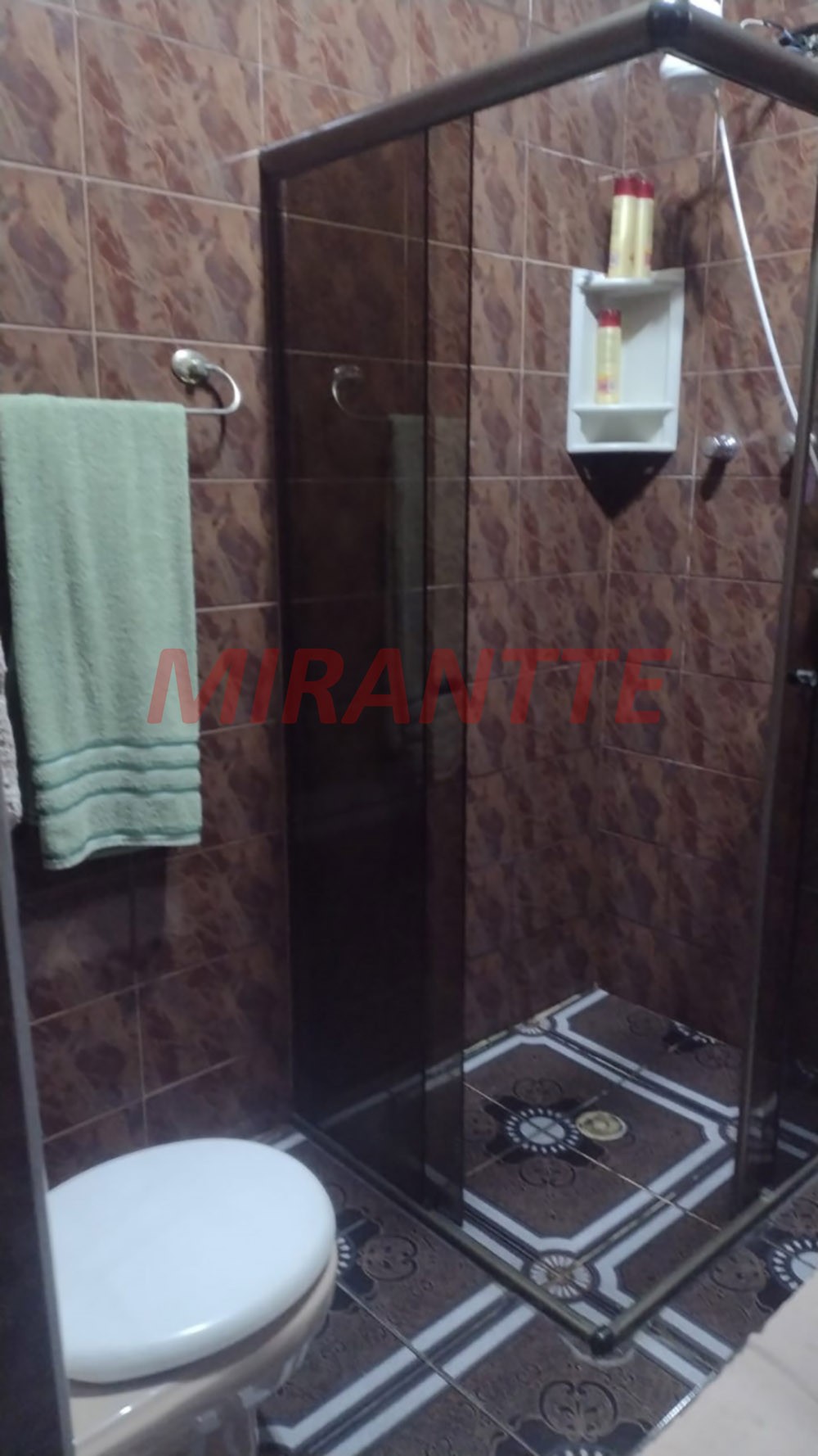 Casa terrea de 318m² com 3 quartos em Vila Galvão