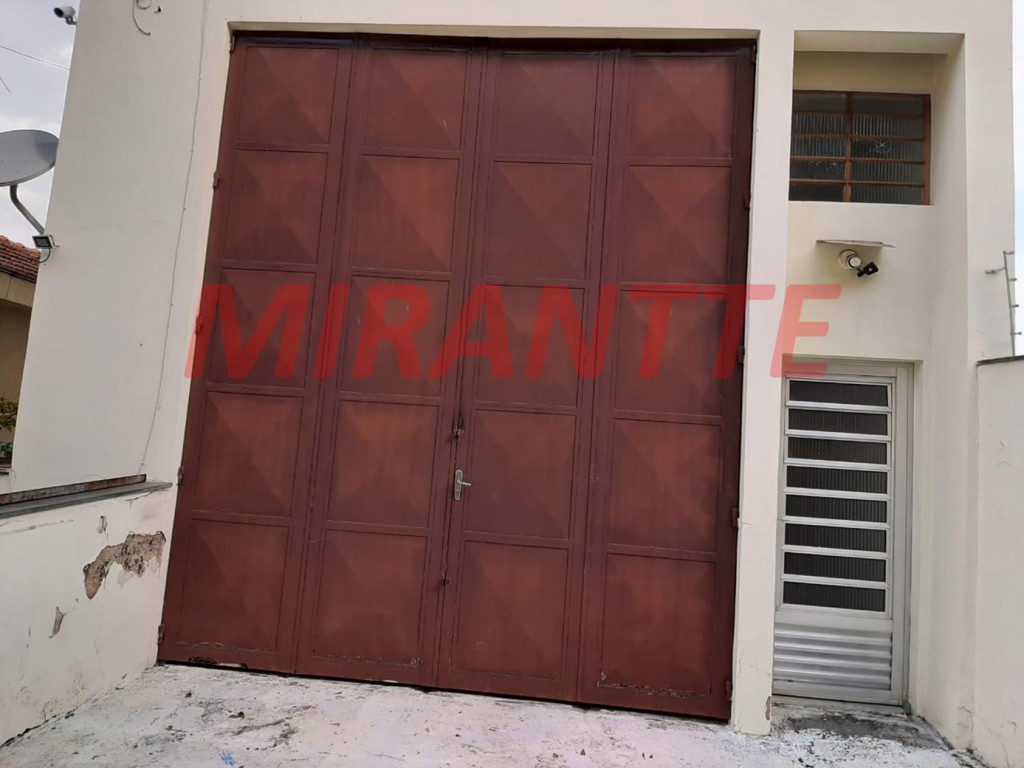Sobrado de 254m² com 2 quartos em Horto Florestal