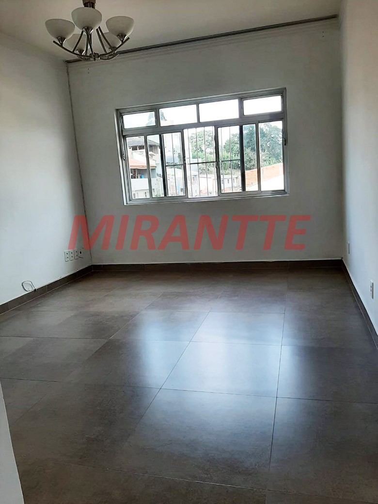 Sobrado de 254m² com 2 quartos em Horto Florestal