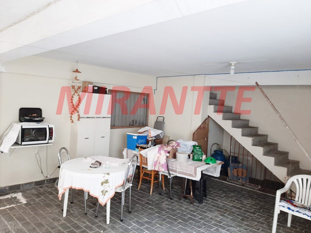 Sobrado de 254m² com 2 quartos em Horto Florestal