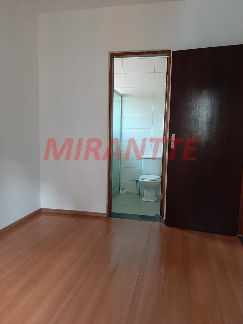 Sobrado de 254m² com 2 quartos em Horto Florestal