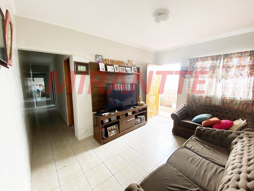 Casa terrea de 52m² com 4 quartos em Vila Pedra Branca