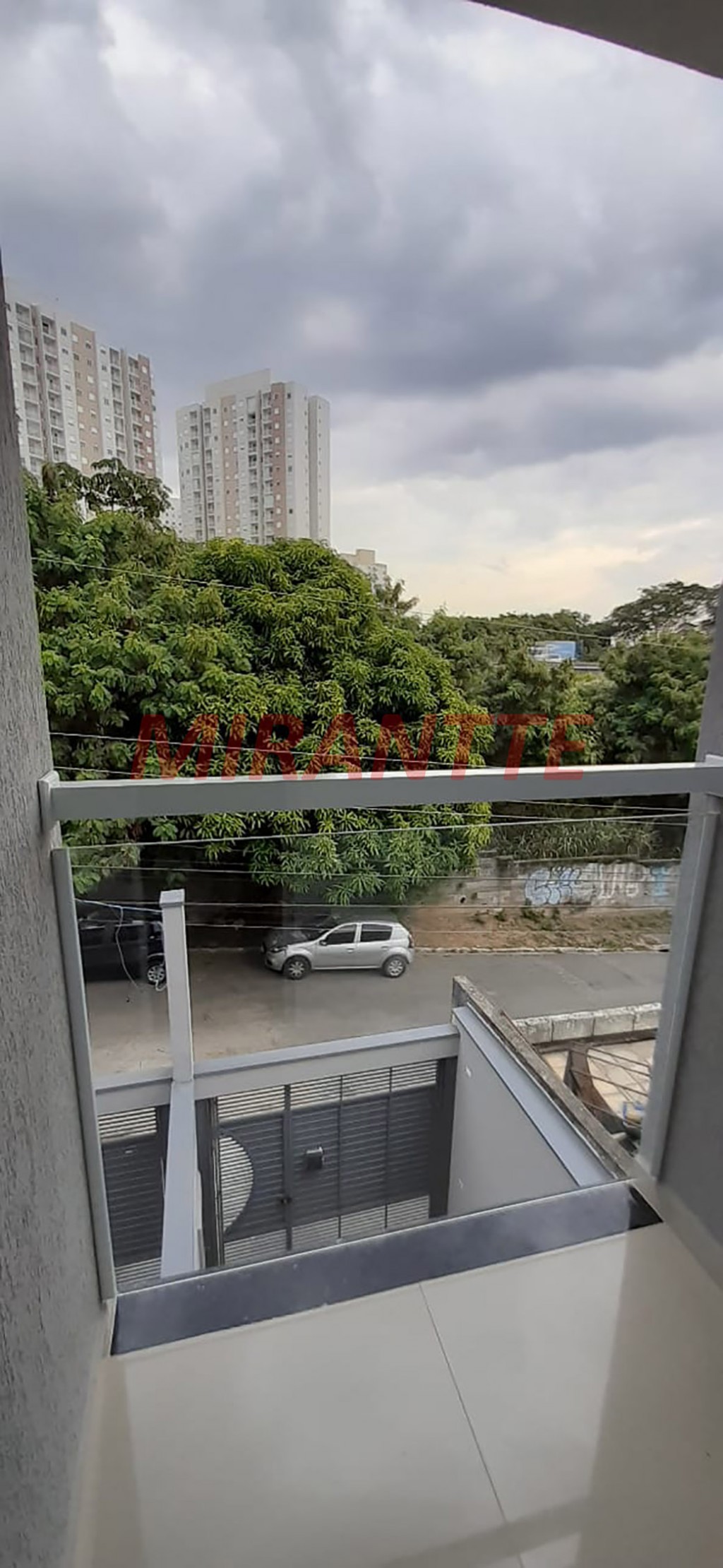 Sobrado de 140m² com 3 quartos em Jardim Regina