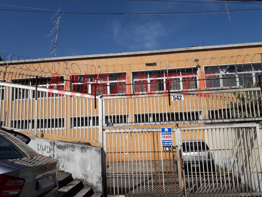 Galpao de 961m² em Casa Verde