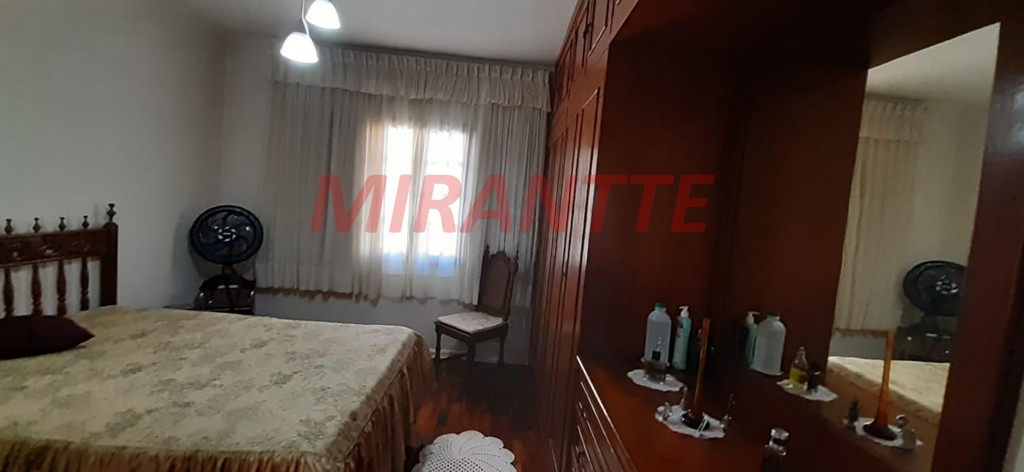 Sobrado de 180m² com 3 quartos em Jardim Kherlakian