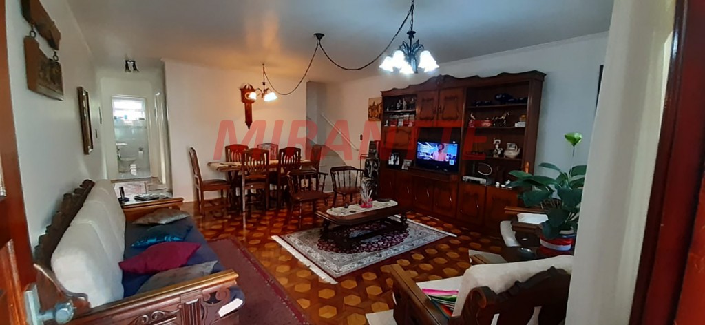 Sobrado de 180m² com 3 quartos em Jardim Kherlakian