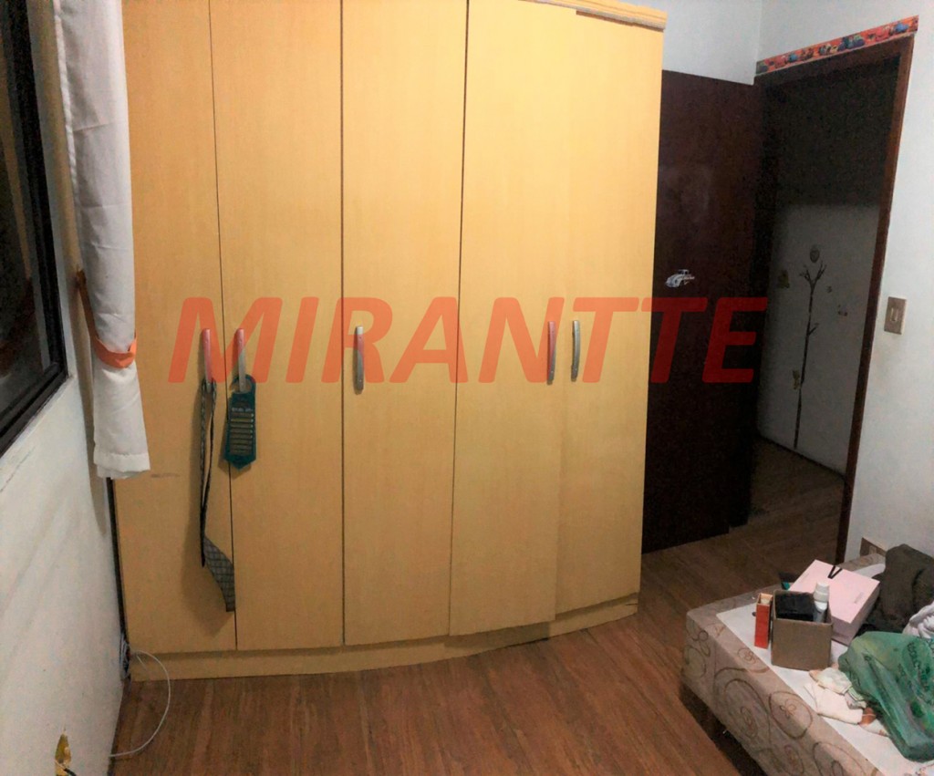 Sobrado de 250m² com 4 quartos em Vila Romero