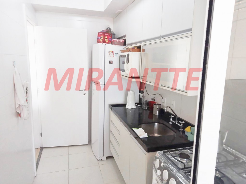 Apartamento de 65m² com 2 quartos em Vila Ester