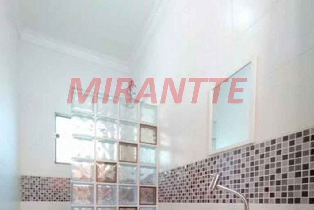Sobrado de 340m² com 4 quartos em Serra da Cantareira