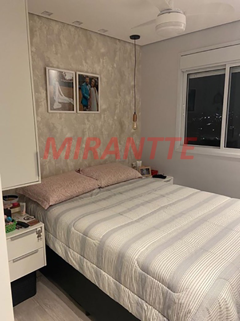 Apartamento de 55m² com 2 quartos em Vila Galvão
