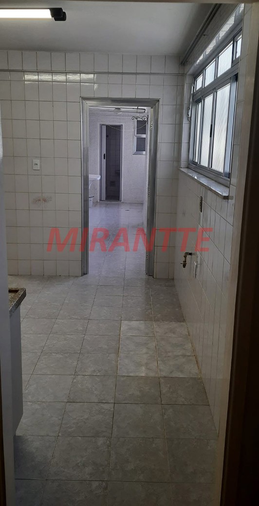 Apartamento com 3 quartos em Santana