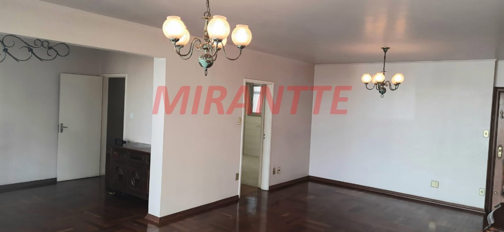 Apartamento com 3 quartos em Santana