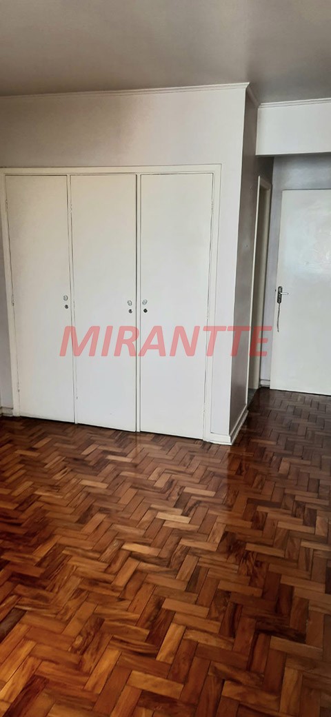 Apartamento com 3 quartos em Santana