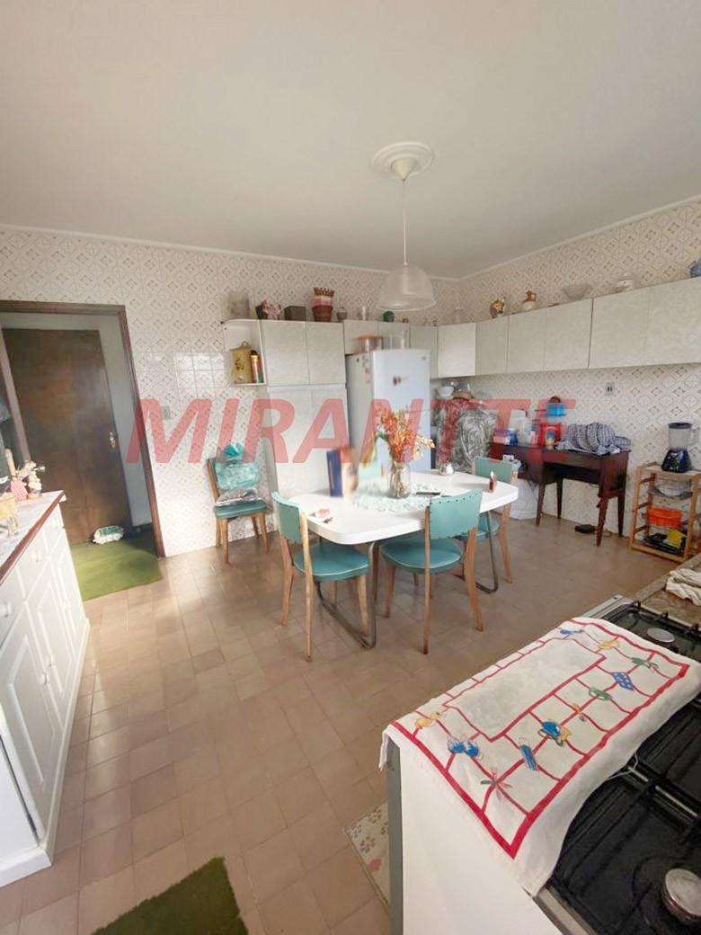 Casa terrea de 245m² com 4 quartos em Vila Harmonia