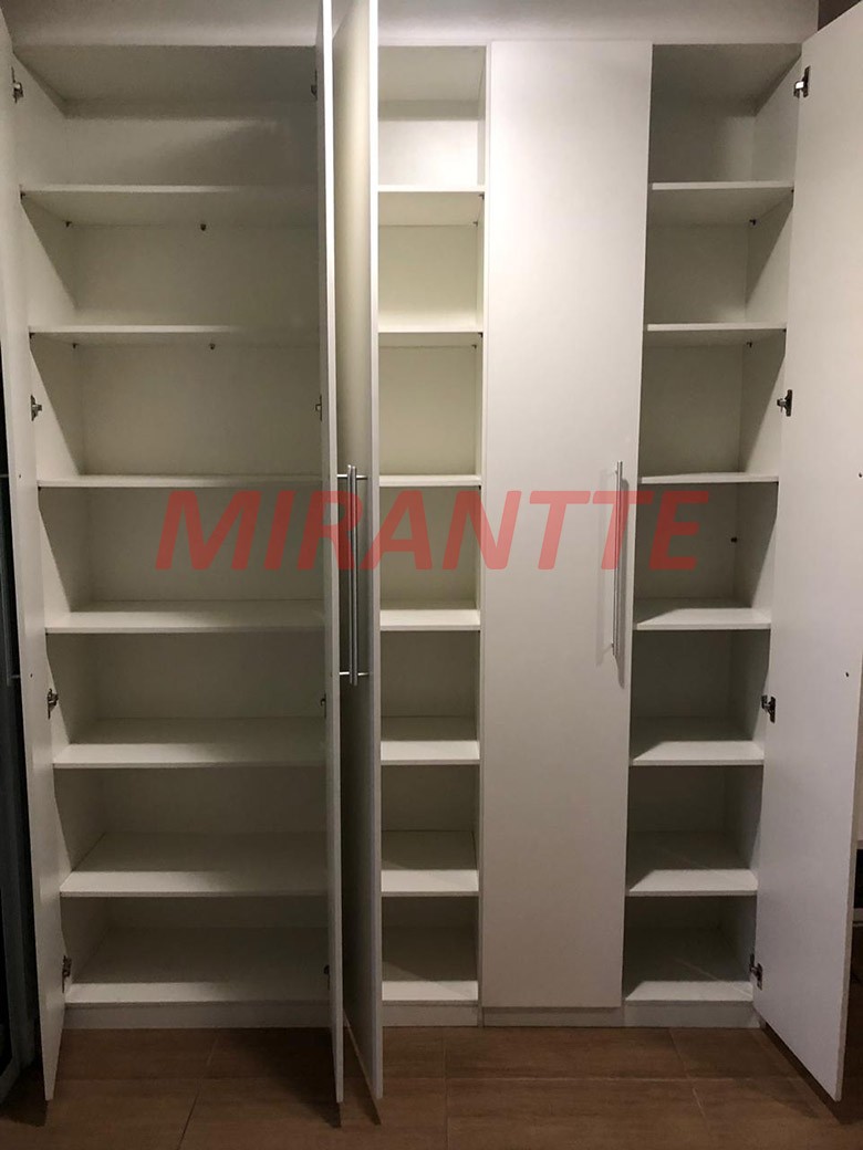 Sobrado de 164m² com 3 quartos em Vila Medeiros