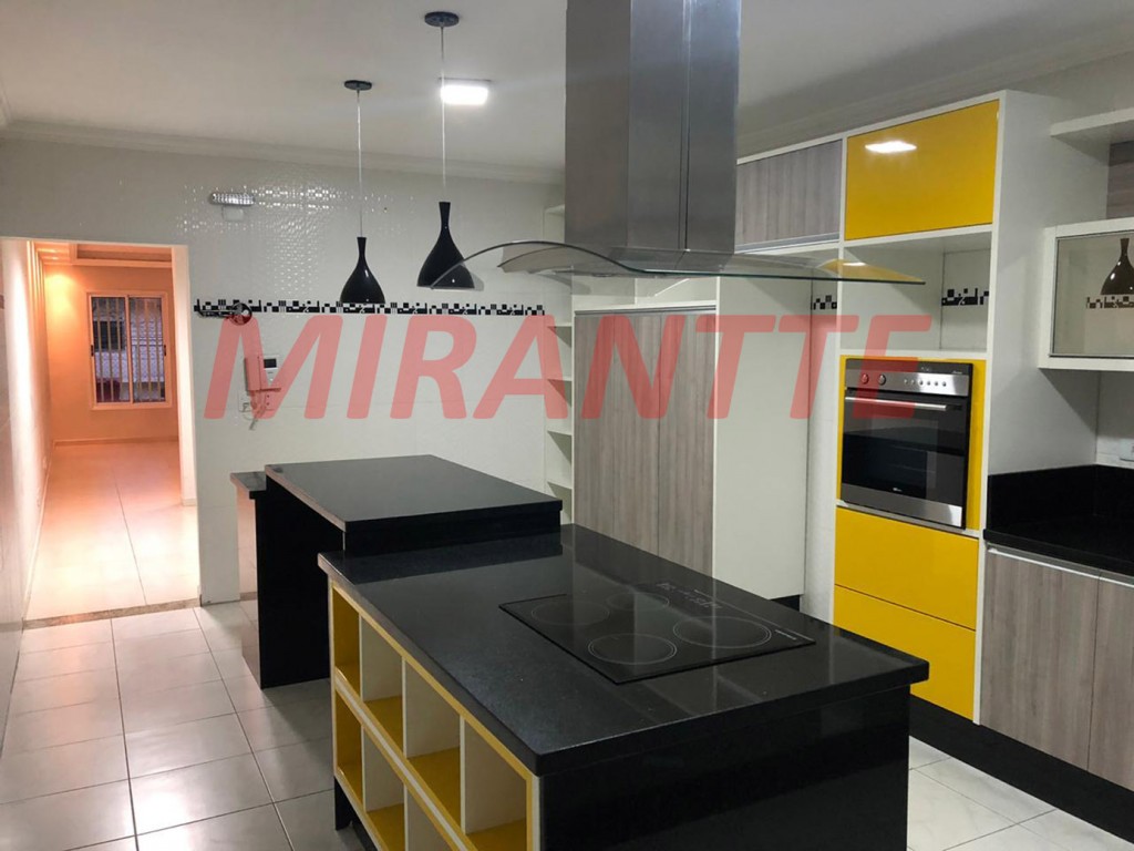 Sobrado de 164m² com 3 quartos em Vila Medeiros