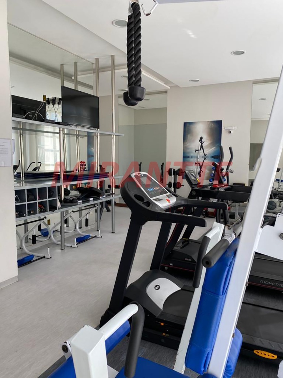 Apartamento de 64m² com 2 quartos em Santana