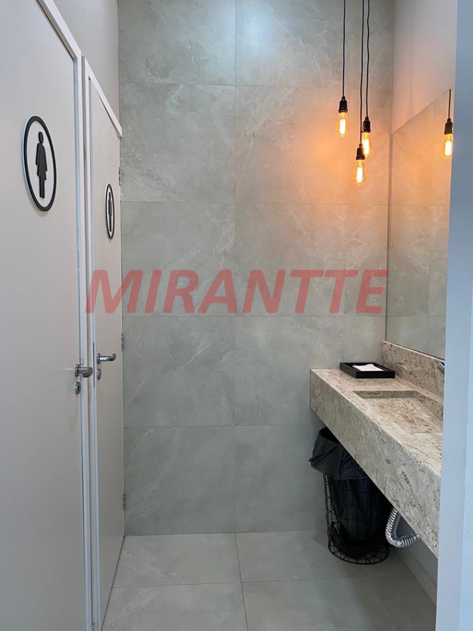 Apartamento de 64m² com 2 quartos em Santana