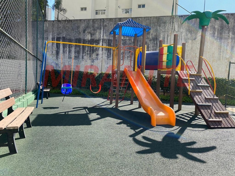 Apartamento de 64m² com 2 quartos em Santana