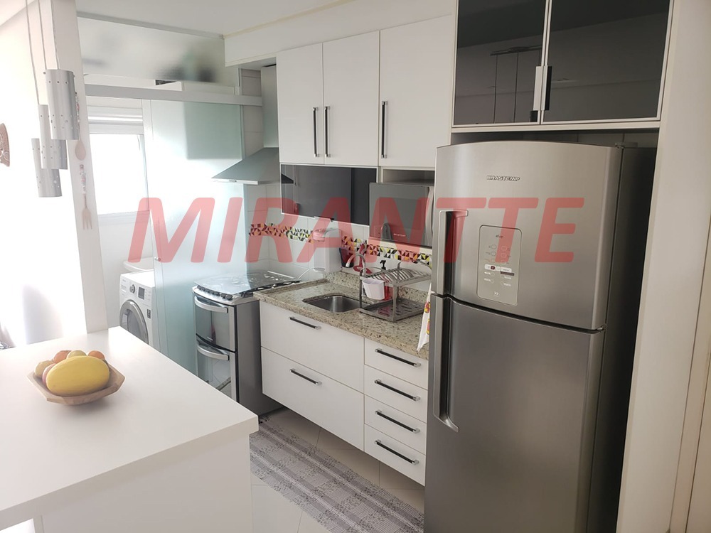 Apartamento de 64m² com 2 quartos em Santana