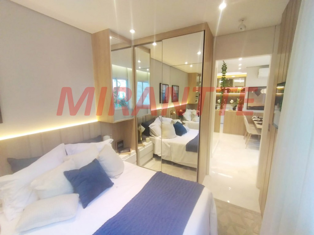 Apartamento de 44m² com 2 quartos em Picanço
