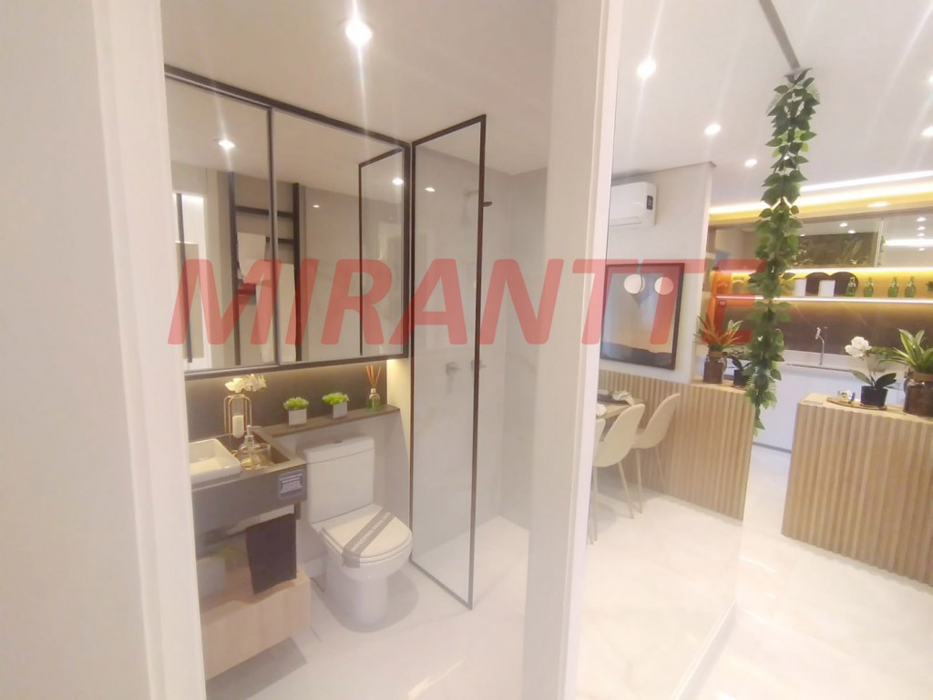 Apartamento de 44m² com 2 quartos em Picanço