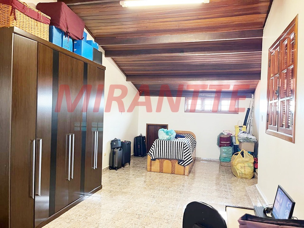 Sobrado de 326m² com 3 quartos em Vila Maria