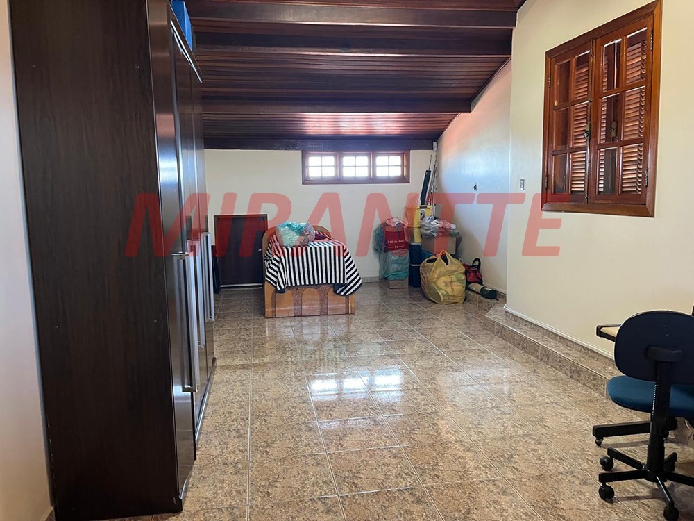 Sobrado de 326m² com 3 quartos em Vila Maria