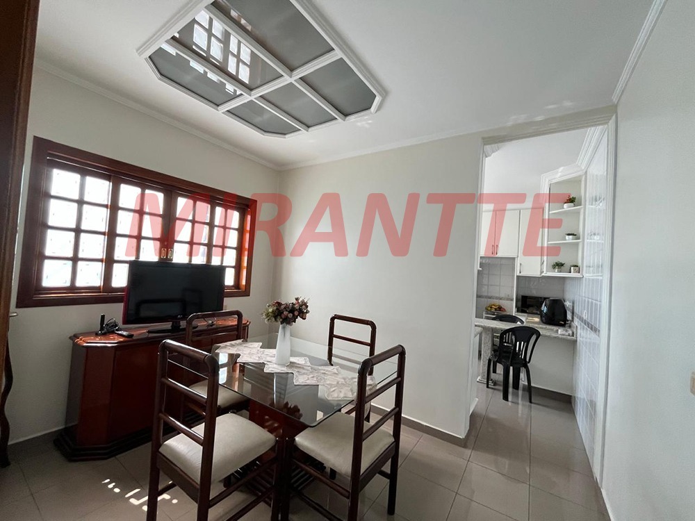 Sobrado de 326m² com 3 quartos em Vila Maria