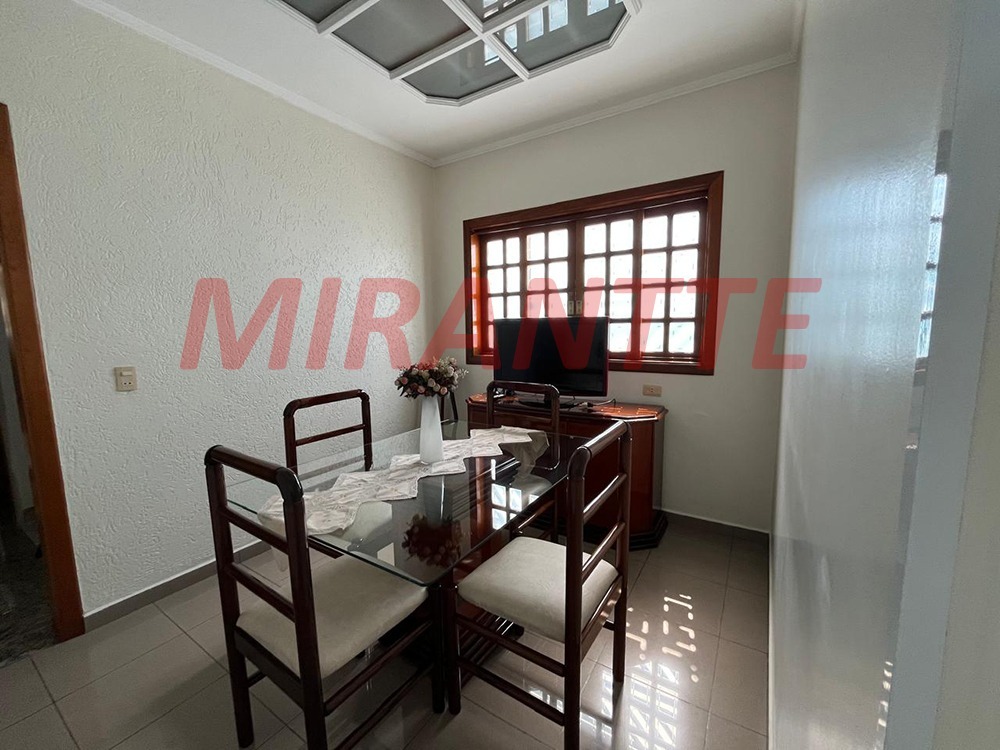 Sobrado de 326m² com 3 quartos em Vila Maria