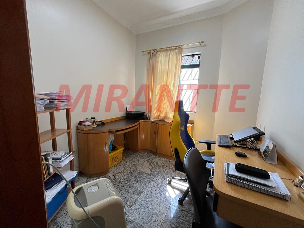 Sobrado de 326m² com 3 quartos em Vila Maria
