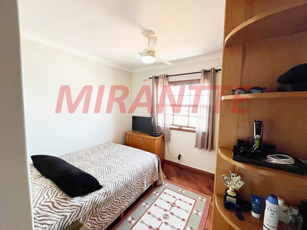 Sobrado de 326m² com 3 quartos em Vila Maria