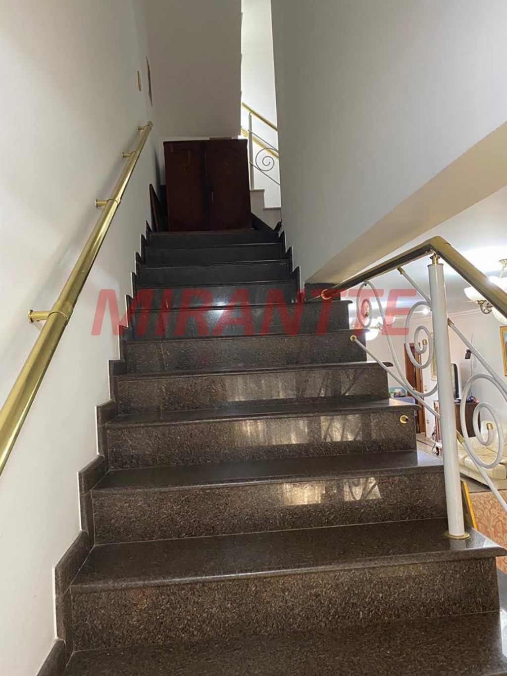 Sobrado de 527m² com 8 quartos em Cidade Vargas