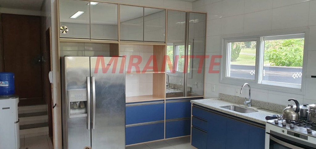 Casa terrea de 420m² com 4 quartos em Centro