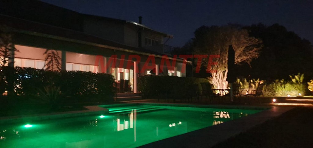 Casa terrea de 420m² com 4 quartos em Centro