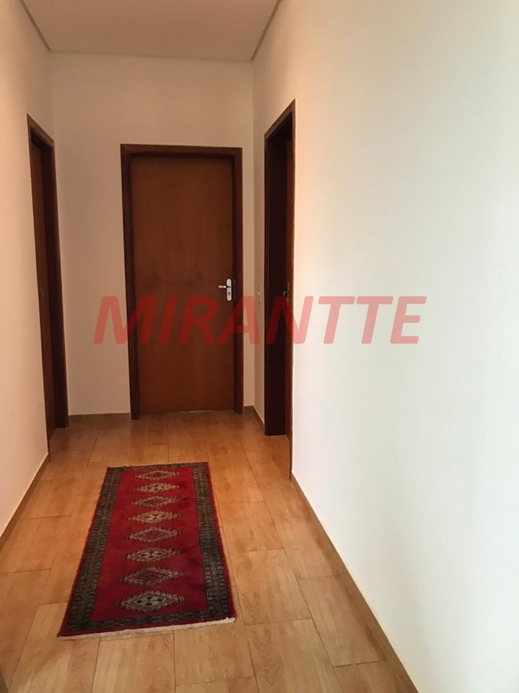 Casa terrea de 420m² com 4 quartos em Centro