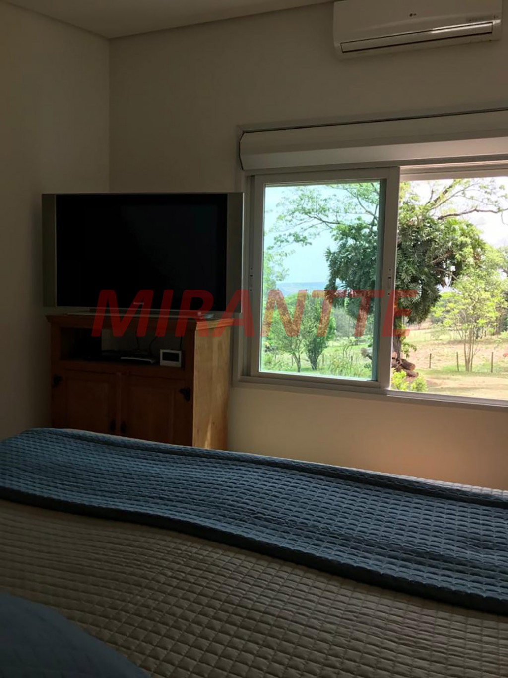 Casa terrea de 420m² com 4 quartos em Centro