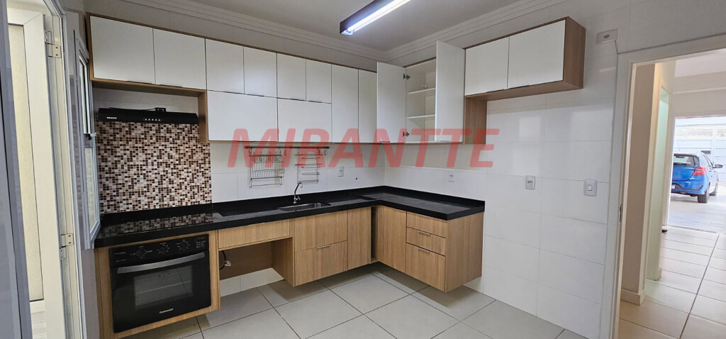 Sobrado de 74m² com 2 quartos em Santana