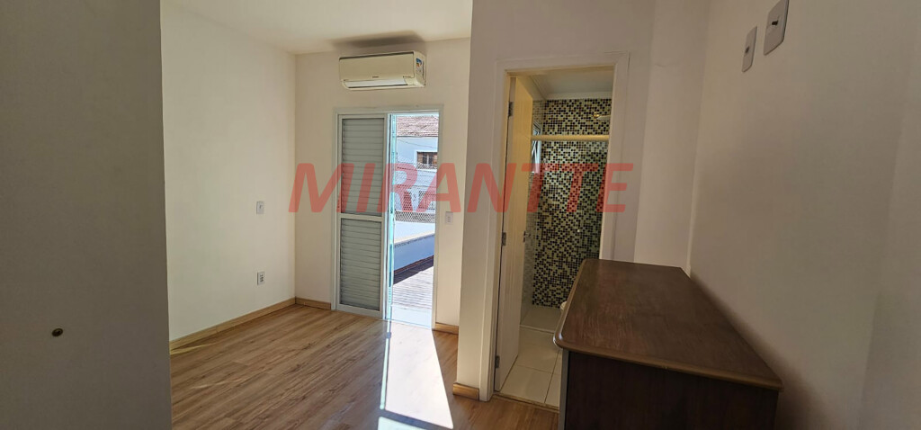 Sobrado de 74m² com 2 quartos em Santana