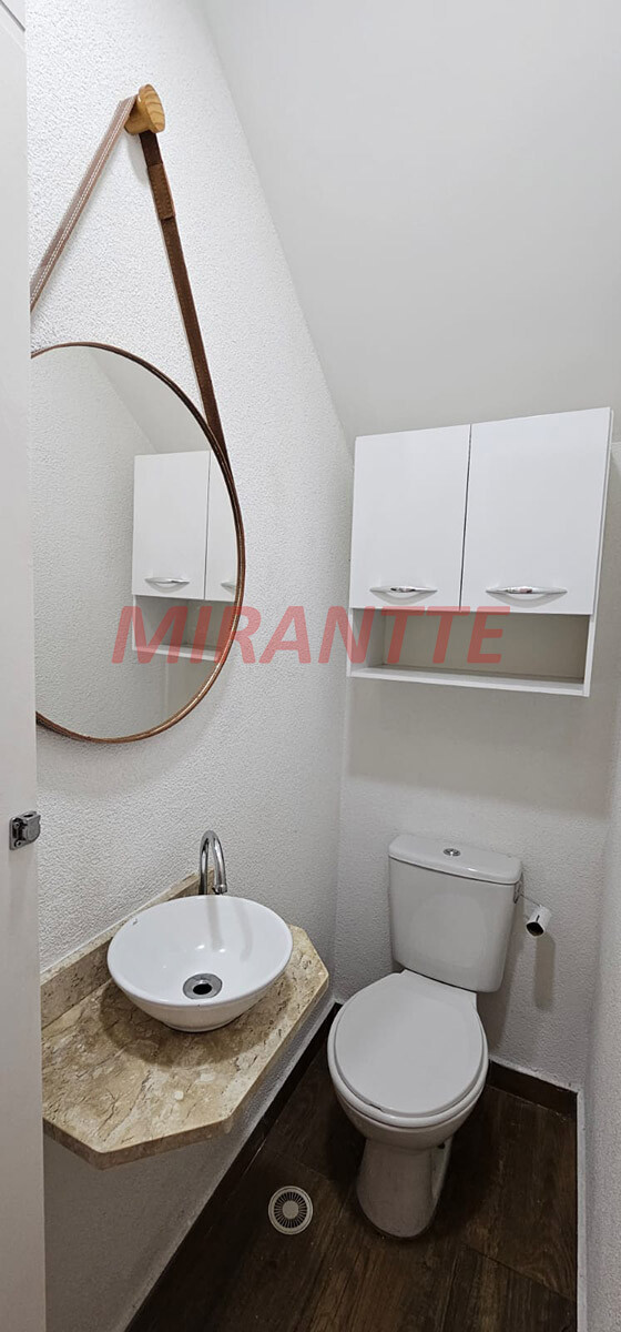 Sobrado de 74m² com 2 quartos em Santana