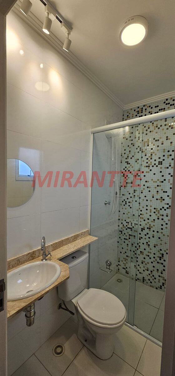 Sobrado de 74m² com 2 quartos em Santana