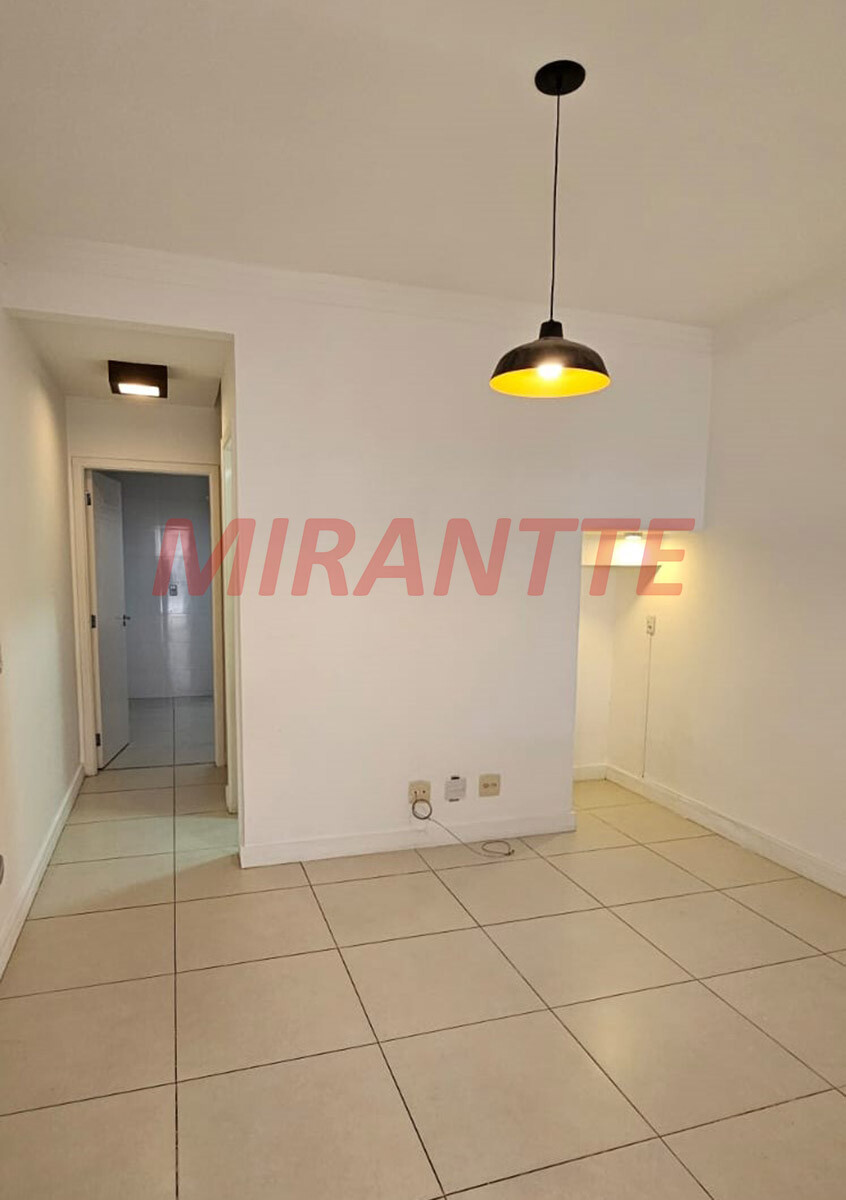 Sobrado de 74m² com 2 quartos em Santana