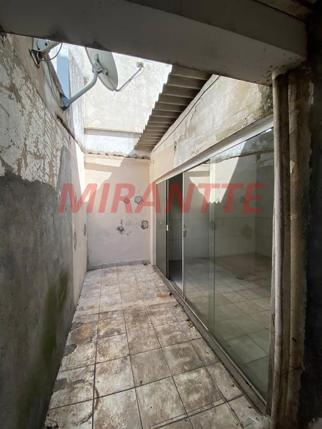 Comercial de 134m² em Santana
