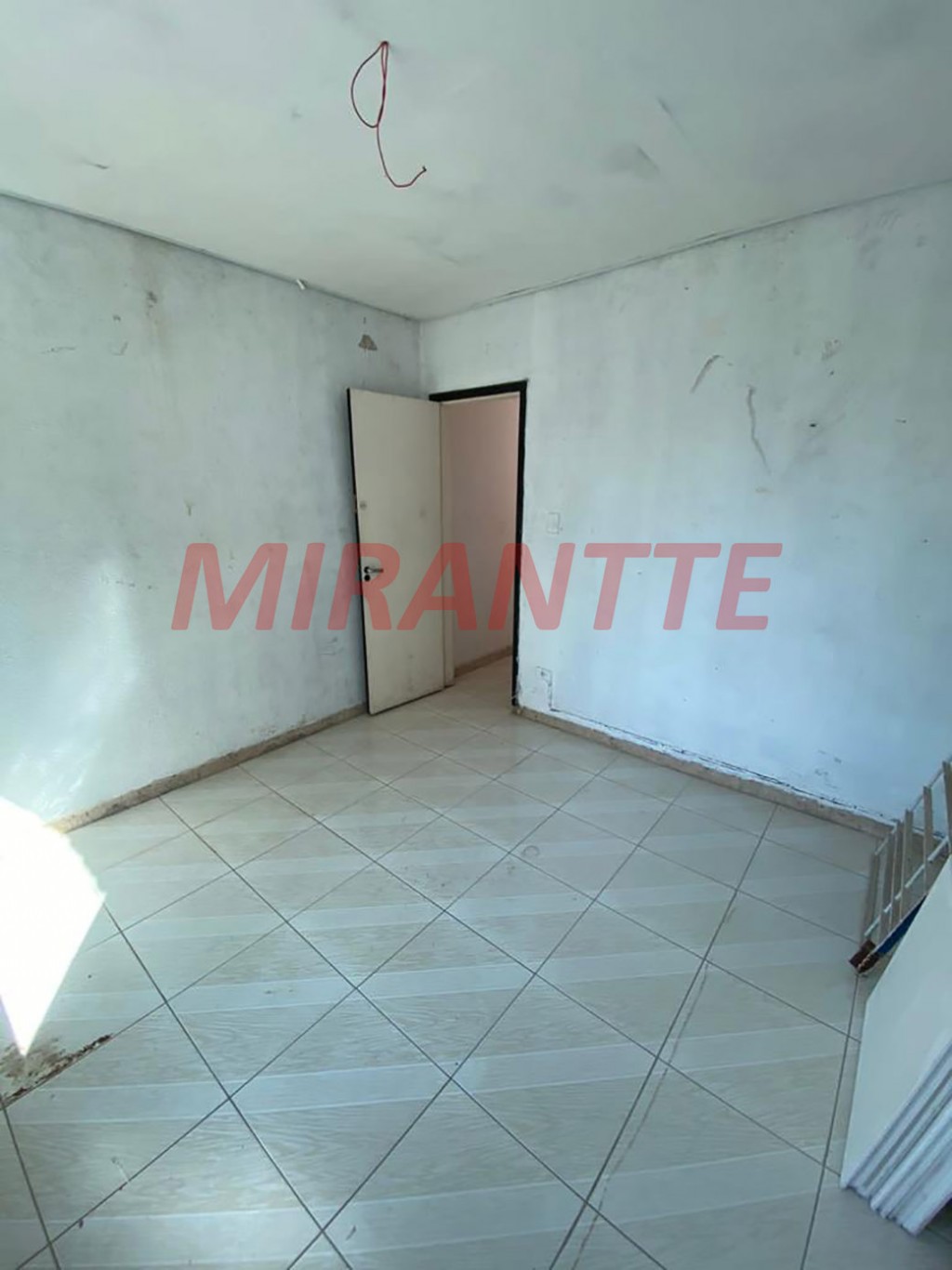 Comercial de 134m² em Santana