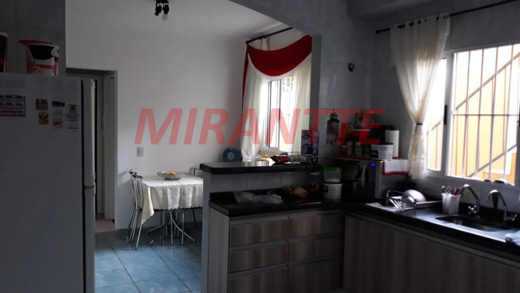 Casa terrea de 150m² com 3 quartos em Jardim Peri