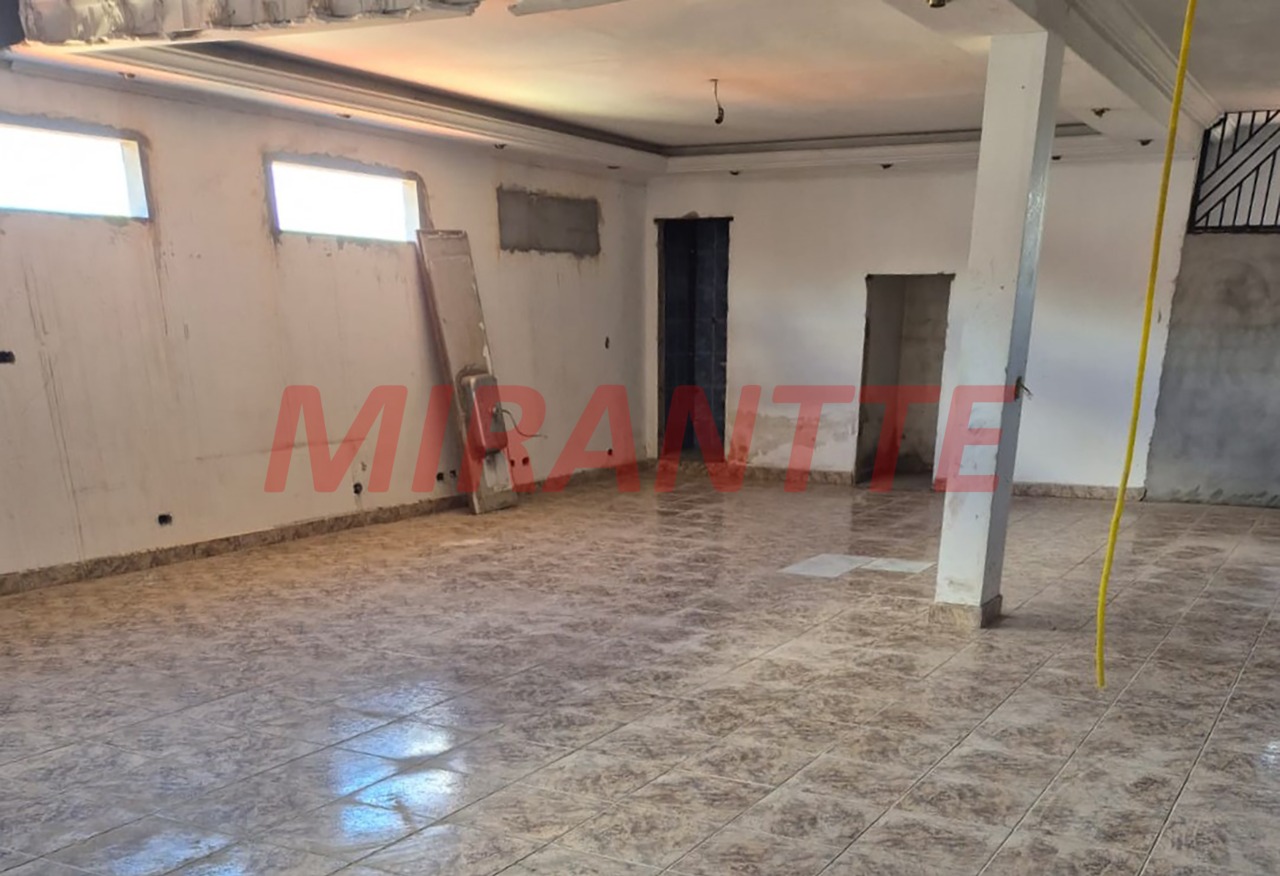 Comercial de 496m² com 2 quartos em Vila Maria Alta